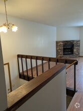 Building Photo - 1230 S Thompson Dr