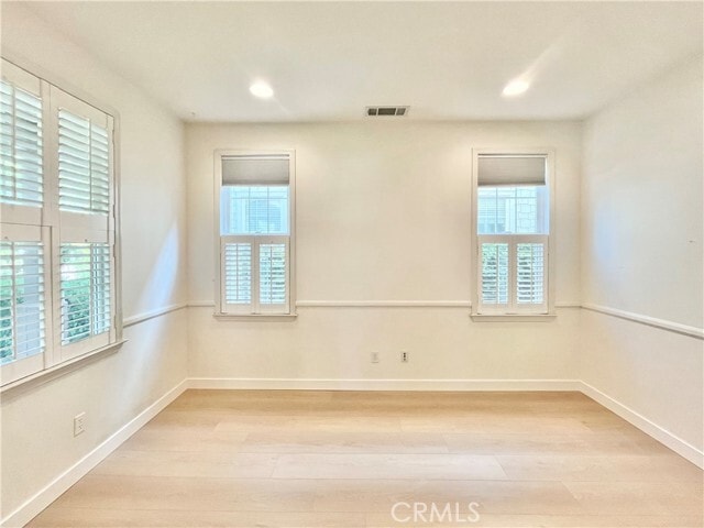 Building Photo - 23943 Windward Ln