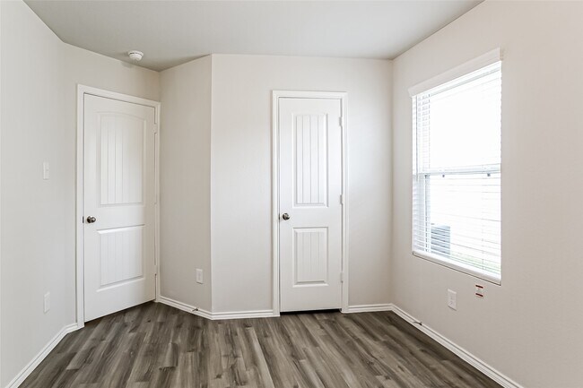 Building Photo - 25726 Hazy Elm Ln