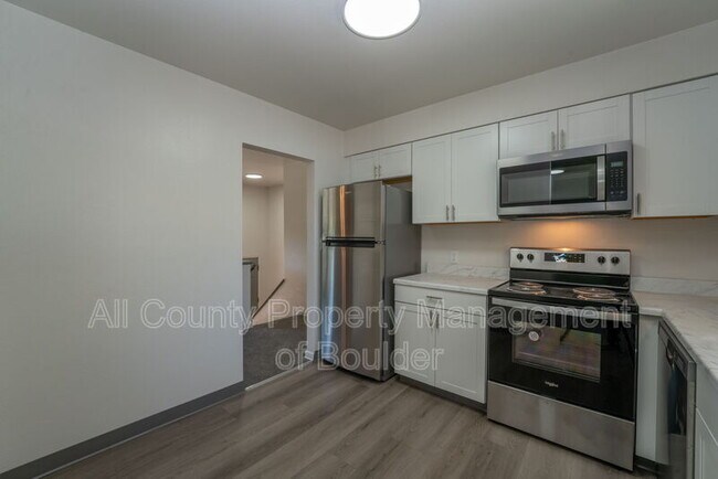 Building Photo - 1542 Lamplighter Dr
