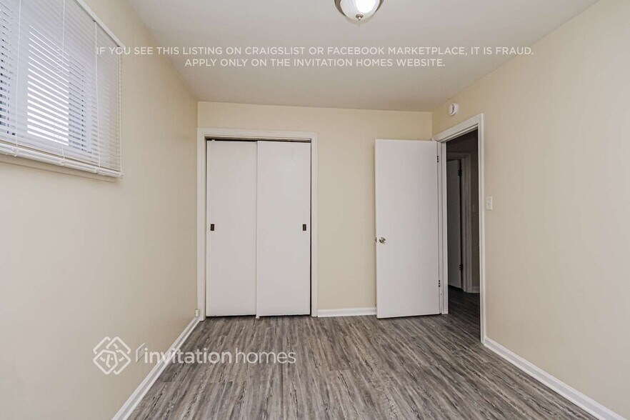 Building Photo - 517 N Biermann Ave