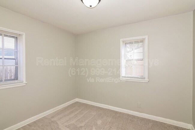 Building Photo - 4400 Xenia Ave N