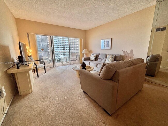 Building Photo - 1950 S Ocean Dr