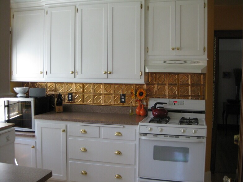Kitchen - 3156 S Nevada St