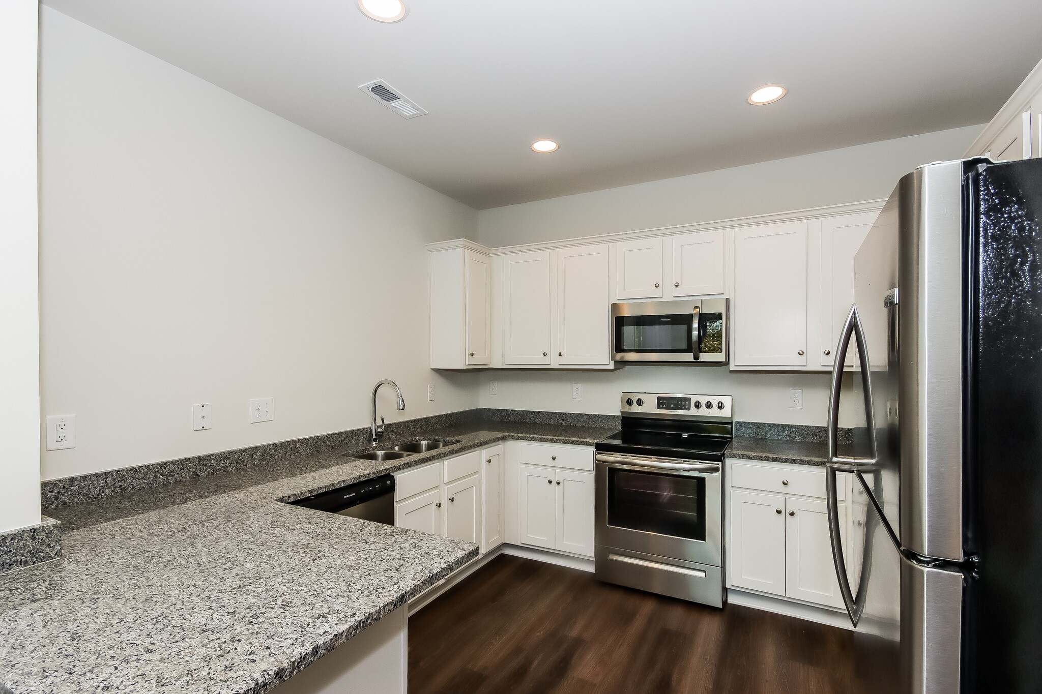 Building Photo - 146 Pumice Dr