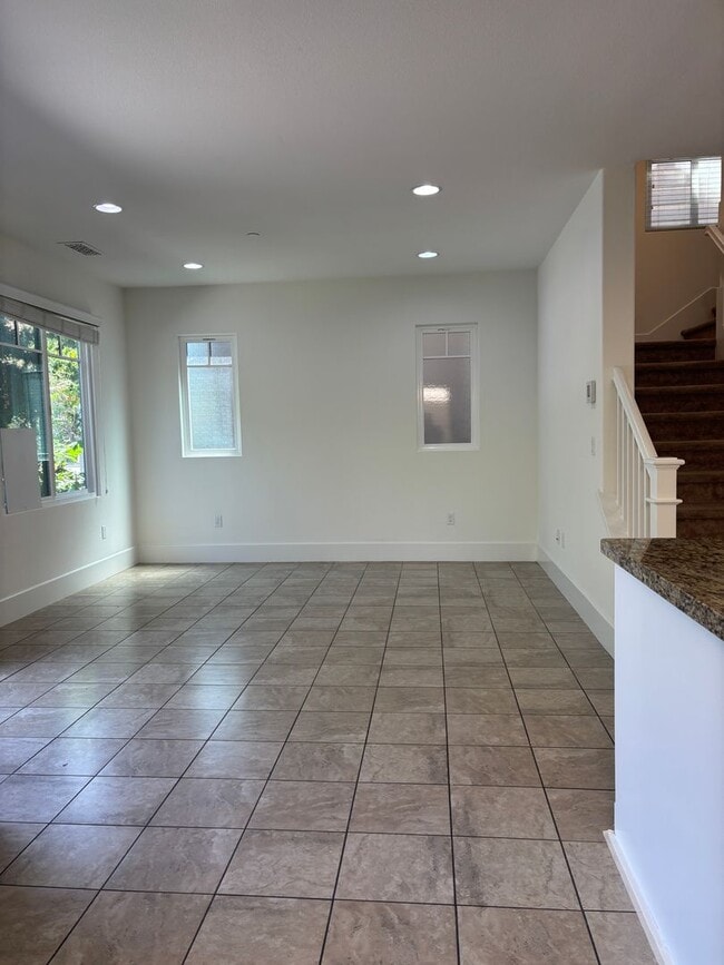 Building Photo - Welcome Home to Grafton Terrace! Ideally l...