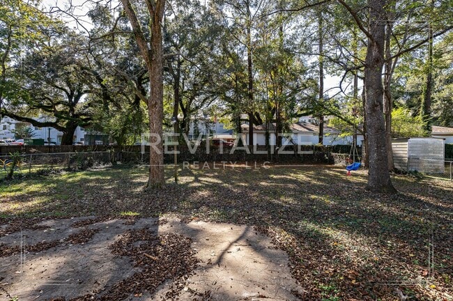 Building Photo - Newly Renovated 3 Bed 1.5 Bath Home in Mobile