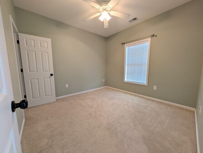 Building Photo - Live the Coastal Dream in This Gorgeous 3BR Murrells Inlet Condo - Long Term Rental