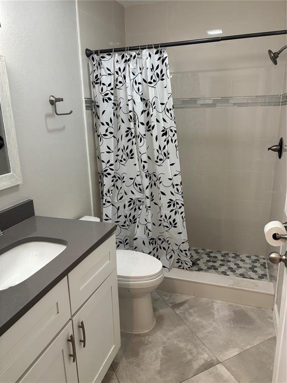 Building Photo - 5839 Erin Ln S