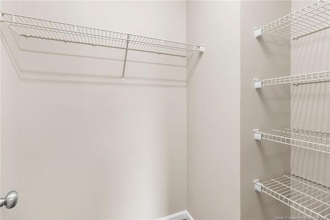 Building Photo - 3022 Burton Dr