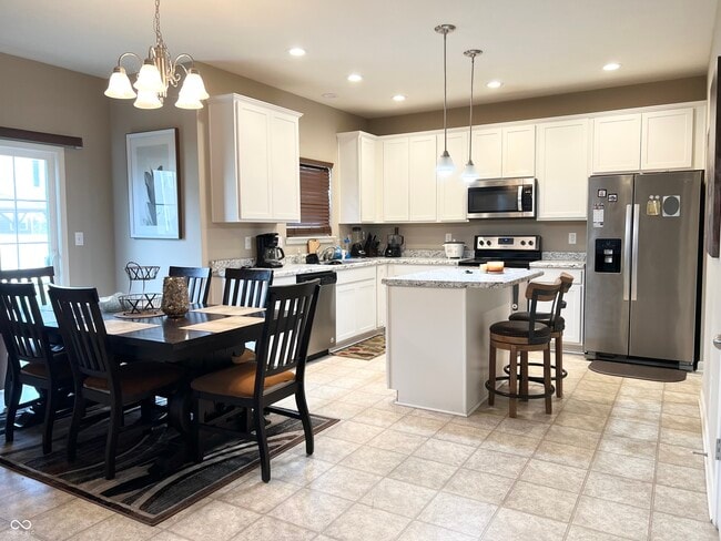 Building Photo - 1694 Wedgewood Pl