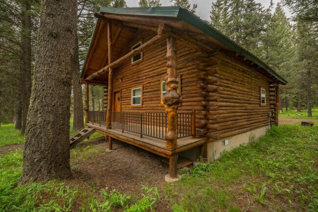 Building Photo - 3980 Bootjack Dr