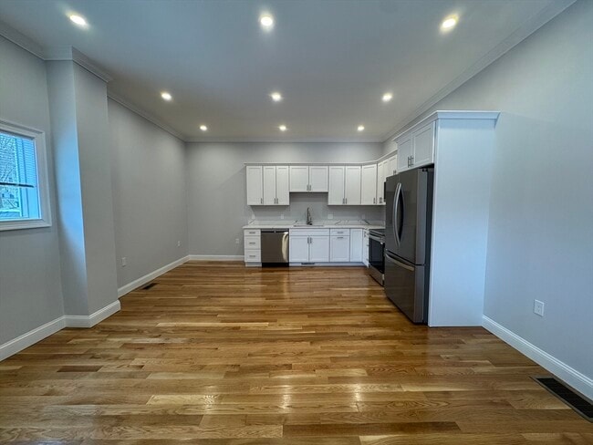 Building Photo - 50 Dudley St