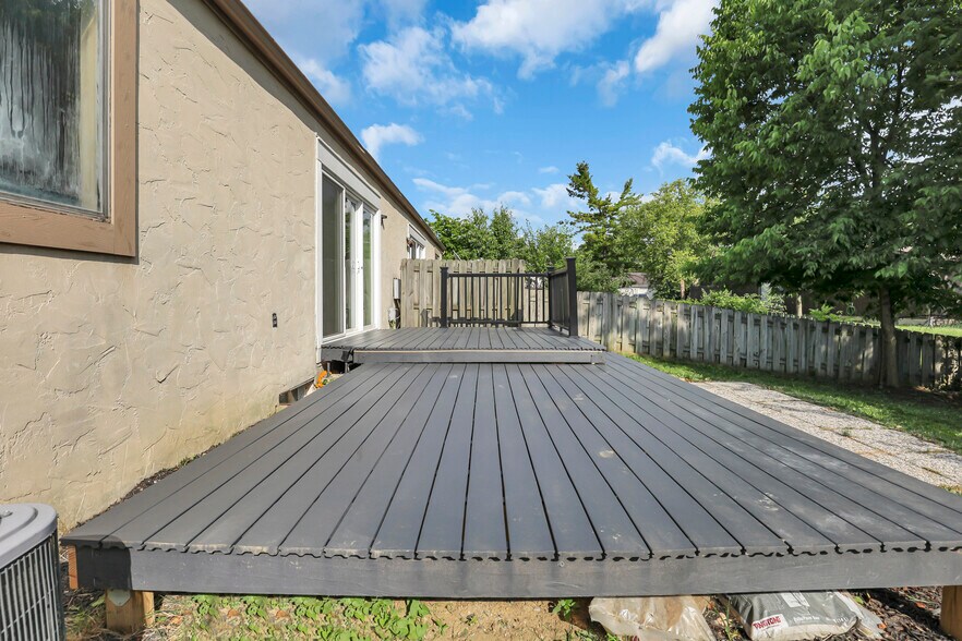 Building Photo - 2991 Cranston Dr