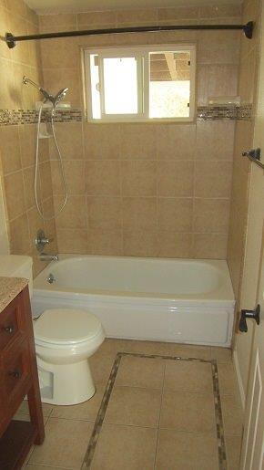 Building Photo - Darling 3/1 home near downtown Placerville!