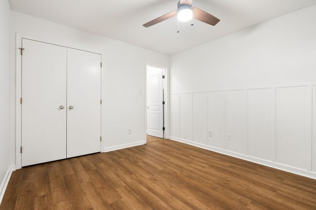 Building Photo - Recently renovated condo near Crabtree!