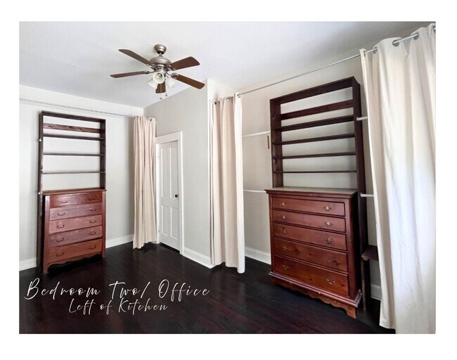 Building Photo - 208 Bartlett St