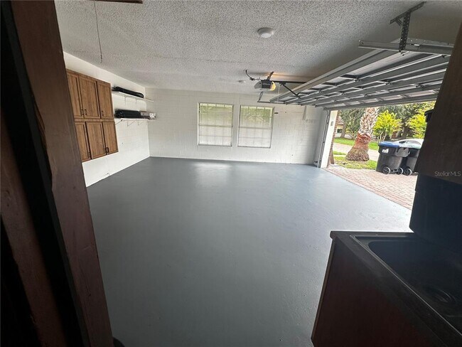 Building Photo - 4464 Willow Wind Ct