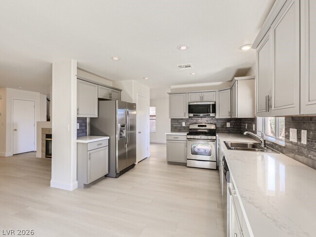 Building Photo - 1220 Swanbrooke Dr