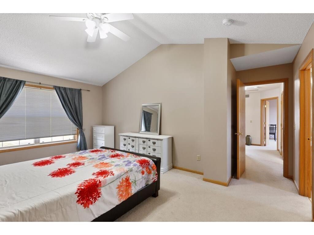 Building Photo - 2142 Groveland Way