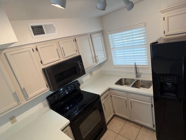 Building Photo - Single Story 2 Bedroom/ 2 Bath Chandler Home