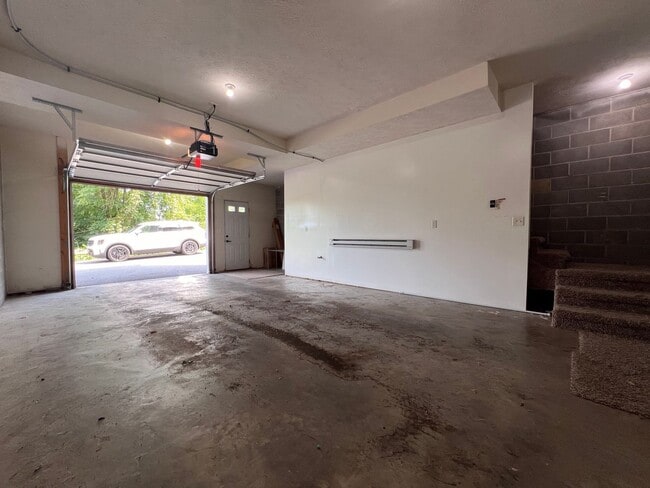 Building Photo - 1443 Willey St