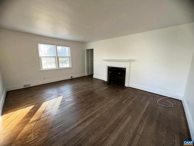 Building Photo - 1545 Rugby Ave