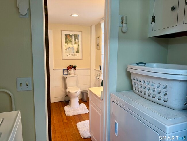 Building Photo - 509 Boston Post Rd