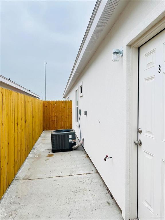 Building Photo - 10 Ventura Ave