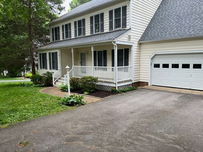 Building Photo - Midlothian-Brandermill Subdivision-close to water