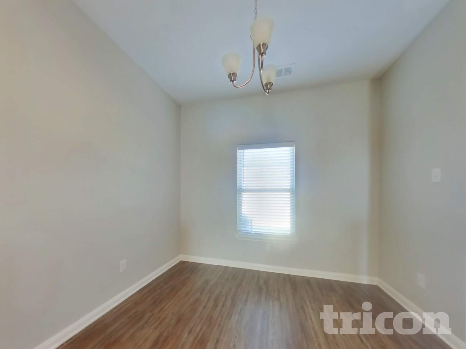 Building Photo - 5300 Persimmon Dr