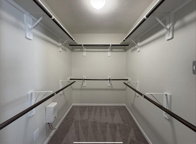 Building Photo - 14239 Oro Valley Dr