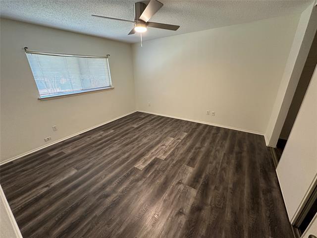 Building Photo - 307 Harrington Ln