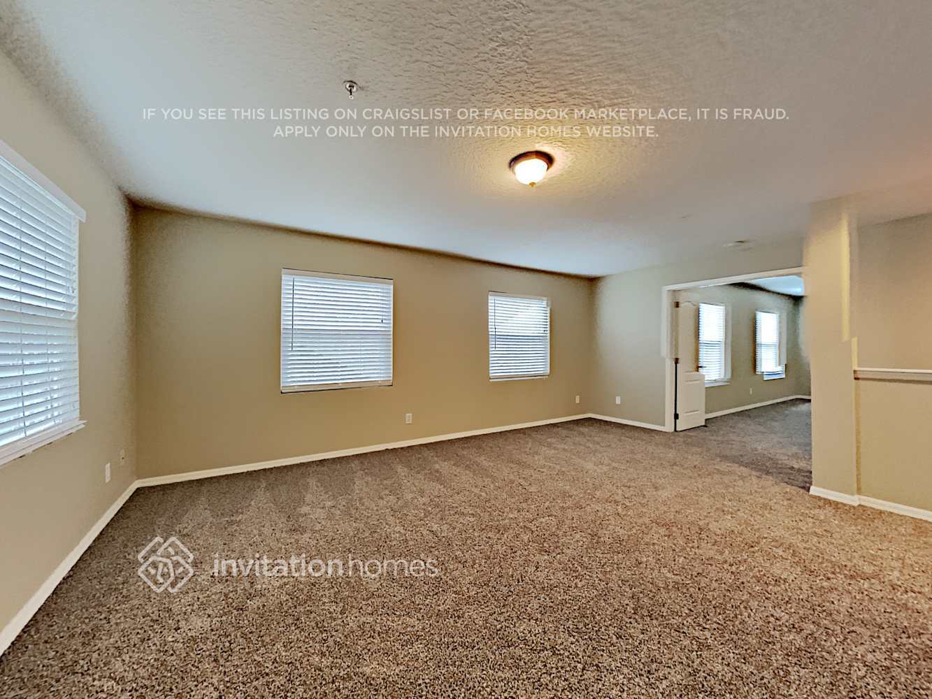 Building Photo - 10046 Moss Rose Way