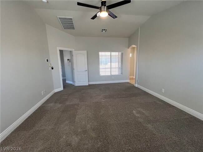 Building Photo - 9460 Glendora Valley St