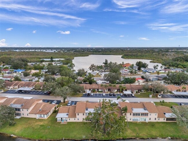 Building Photo - 3840 Staysail Ln