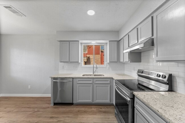 Building Photo - 4907 Tealgate Dr