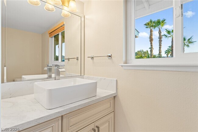 Building Photo - 6808 O'Bannon Dr