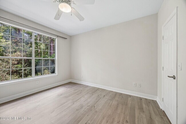Building Photo - 170 Veracruz Dr