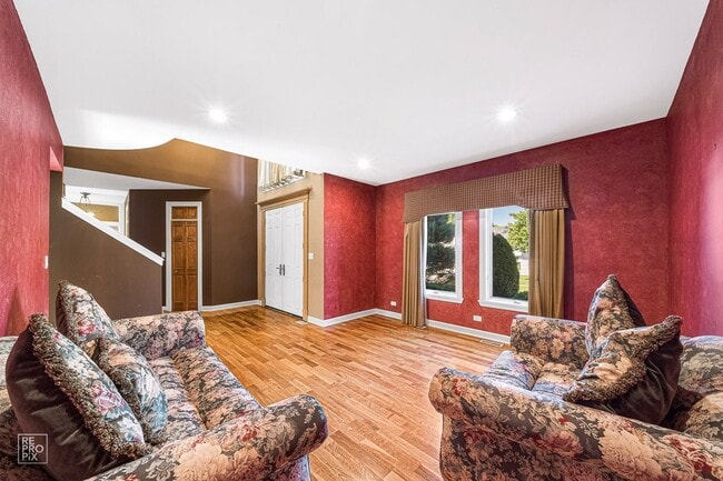 Building Photo - Executive Style Four Bedroom Home with Finished Basement