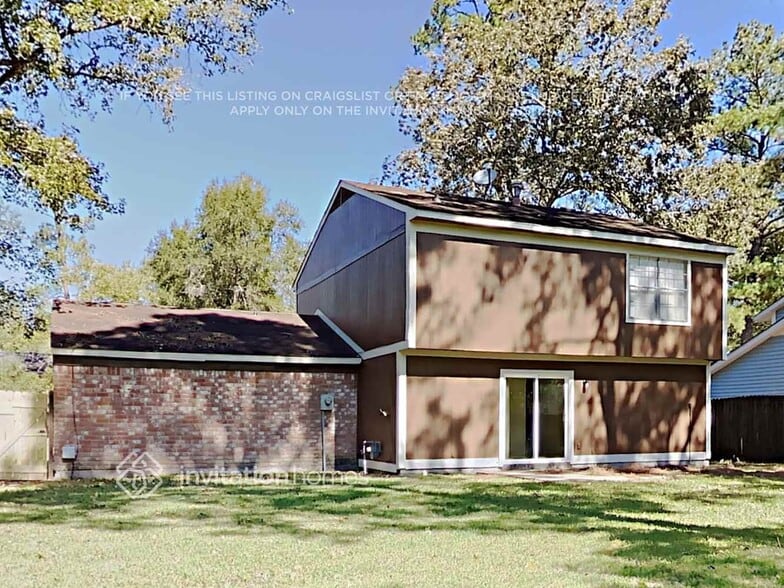 Building Photo - 2022 Oak Shores Dr