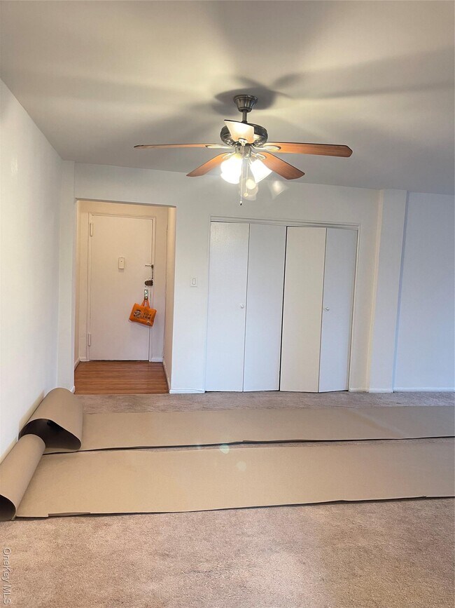 Building Photo - 66-01 Burns St