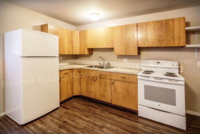 Building Photo - 1110 Gard Pl