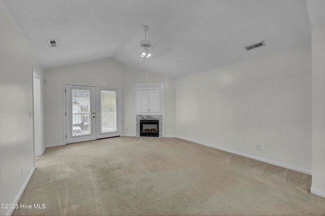 Building Photo - 5012 Hunters Trail