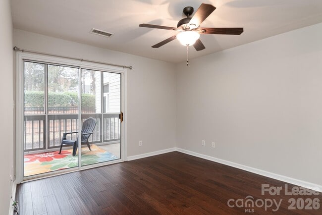 Building Photo - 17522 Tuscany Ln