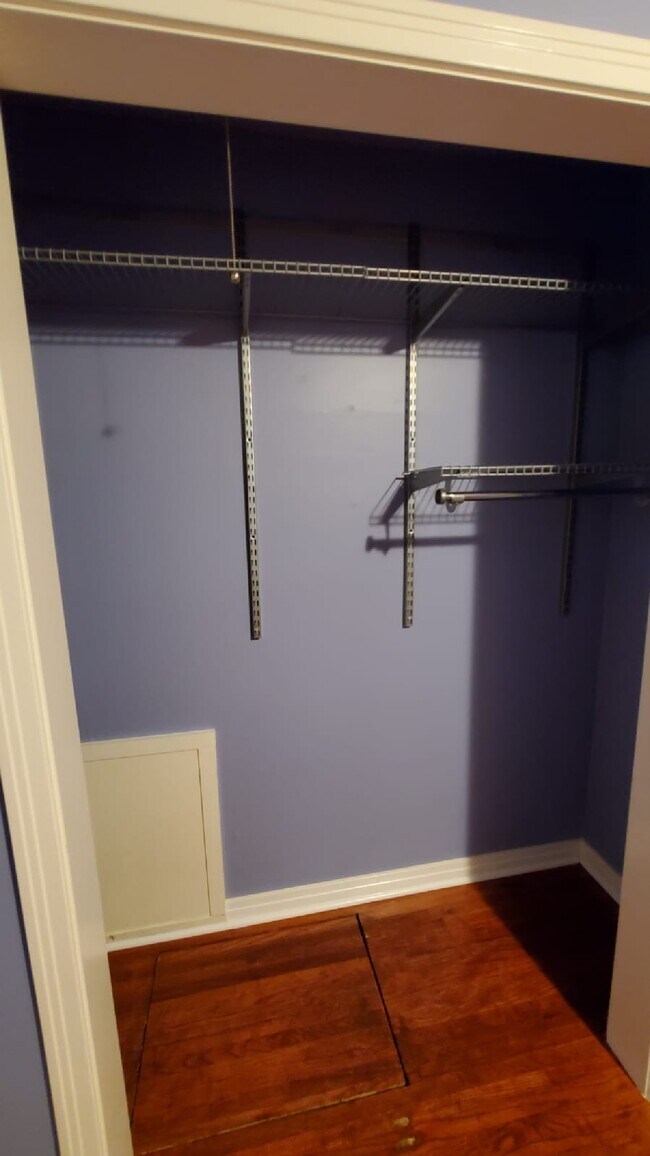 Second bedroom closet - 340 N Brookside St