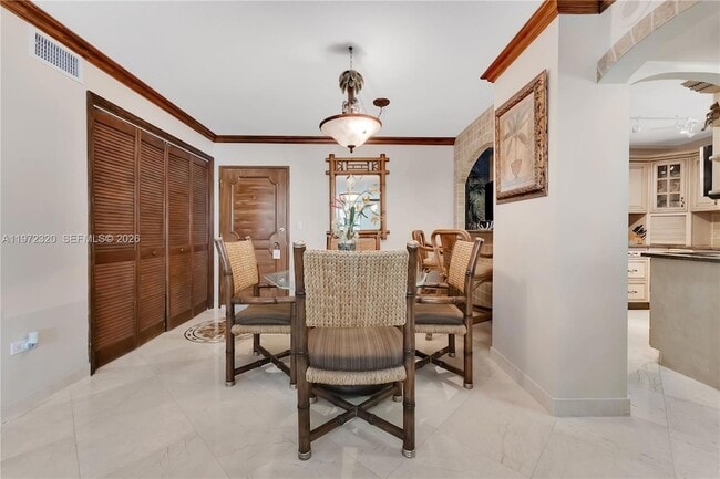 Building Photo - 5555 Collins Ave