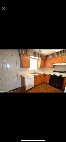 Building Photo - 309 Boone Rd