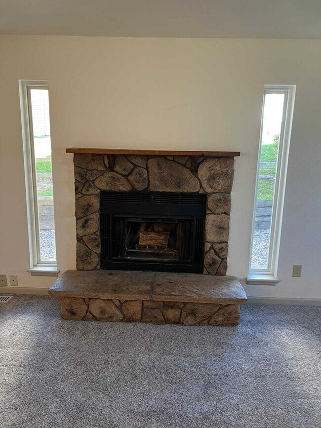 Building Photo - 3181 Vail Pass Dr