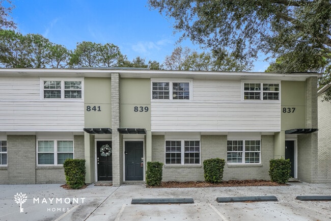 Building Photo - 839 Von Kolnitz Rd